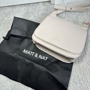 Matt & Nat Vegan Leather Purse -NEW